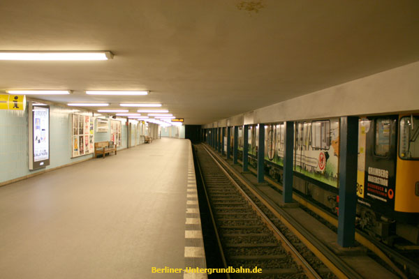 U-Bahnhof Spichernstraße Bahnsteig