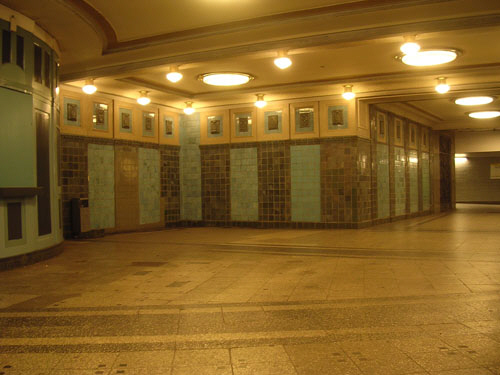U-Bhf. Heidelberger Platz nördliche Vorhalle